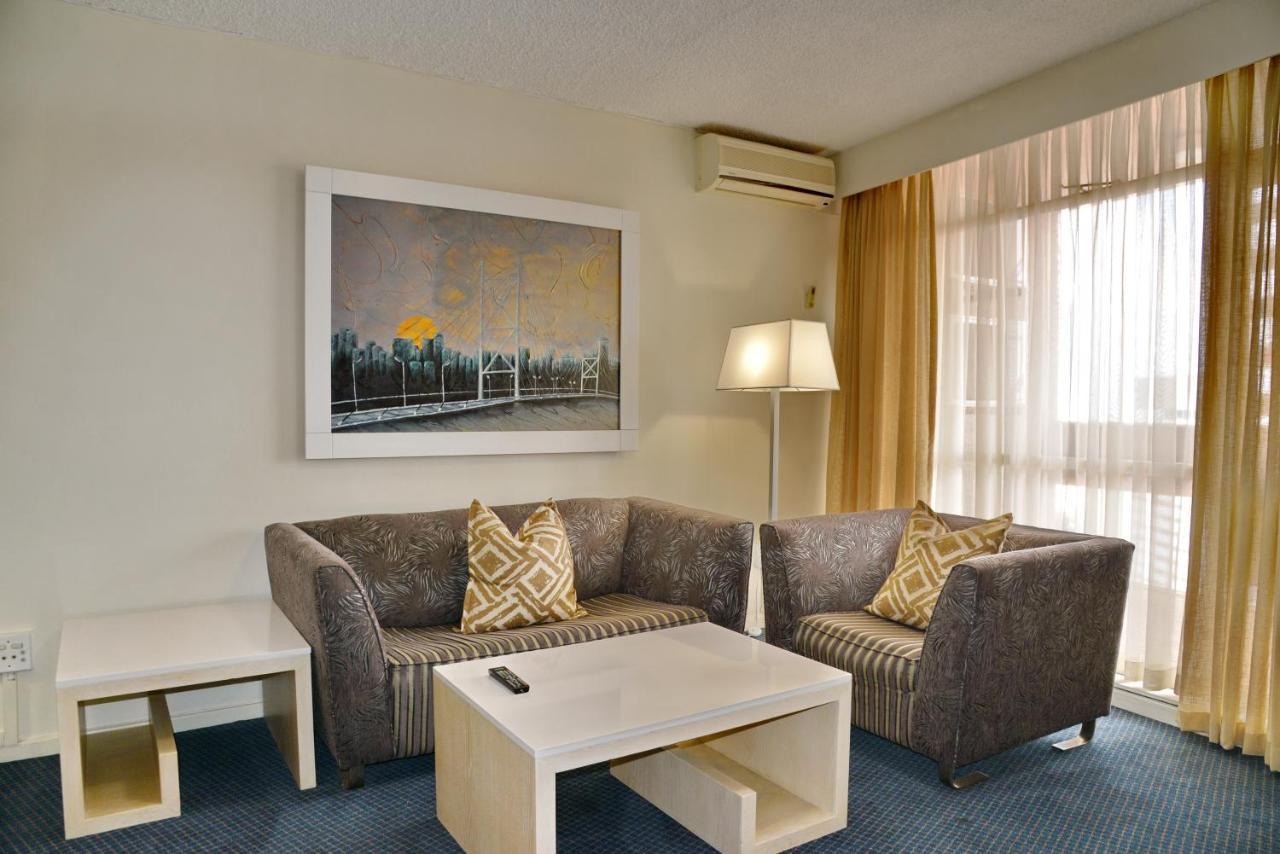The Parktonian All Suite Hotel Йоганнесбурґ Екстер'єр фото
